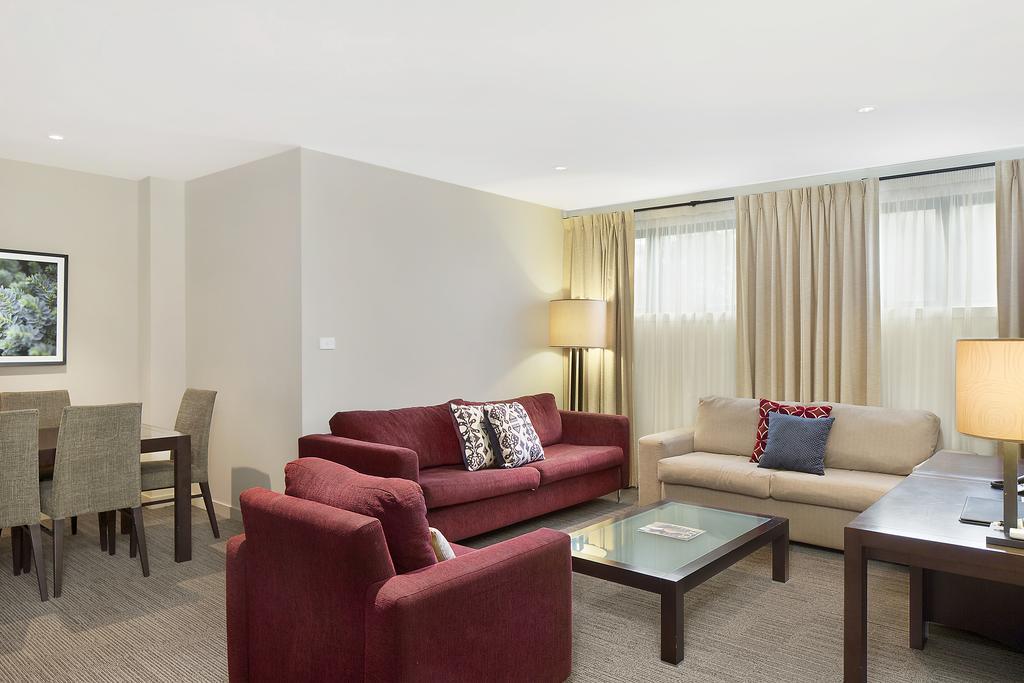 Quest Maitland Aparthotel Екстериор снимка