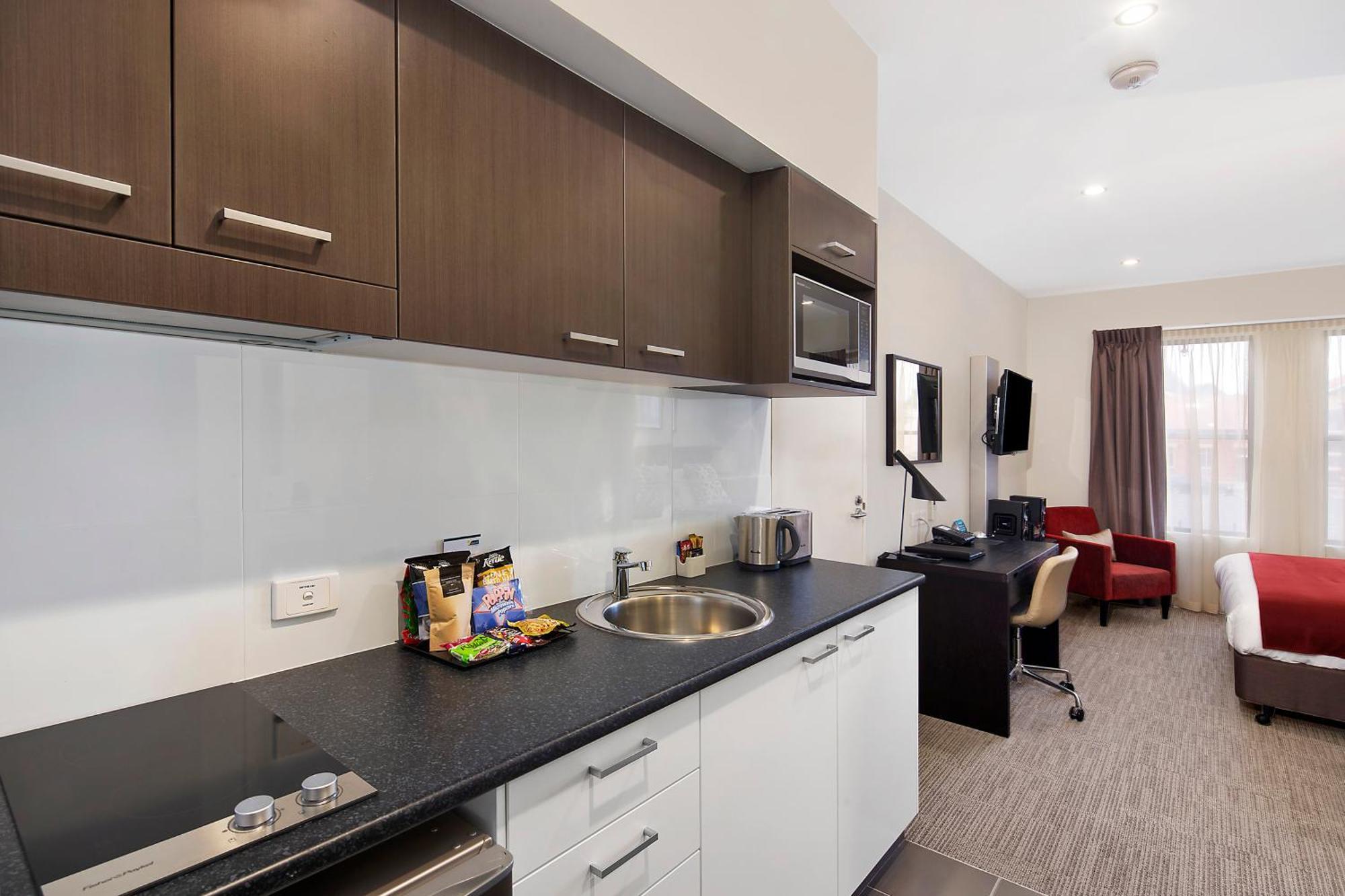 Quest Maitland Aparthotel Екстериор снимка